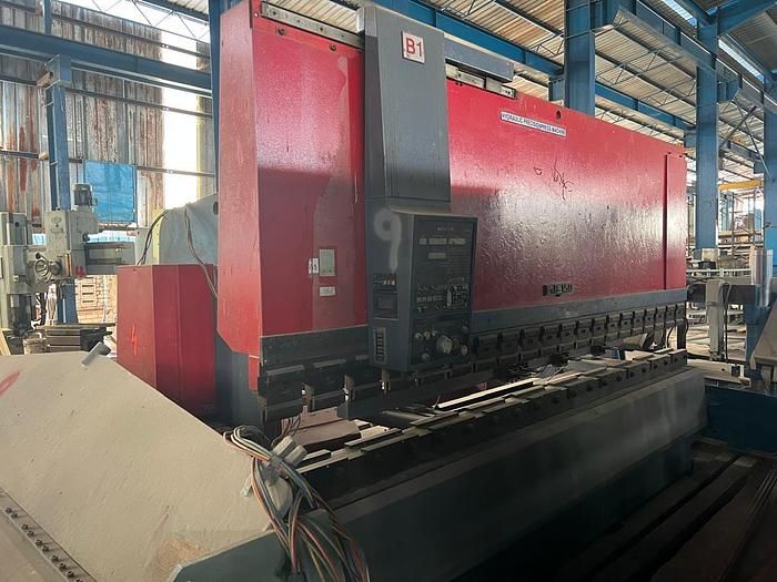 Amada FBD1504 150 Ton