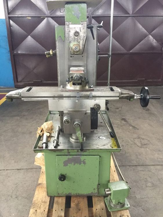 Cst ZERO Horizontal lever milling machine Variable