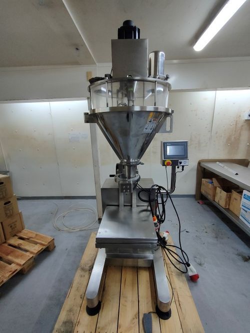 Auger Filler with Screw Conveyor