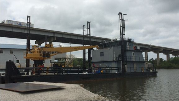 120’ x 30’ x 7’ SHALLOW DRAFT WORK SPUD BARGE