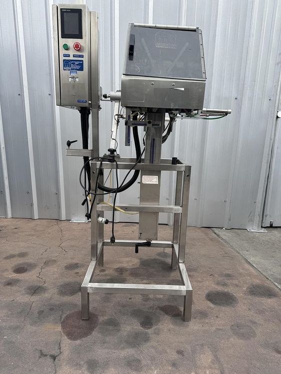 Marburg M-1250-GT, Neckbander