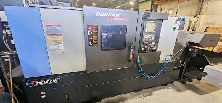 Doosan FANUC 0i 3500 rpm Puma 2600 2 Axis