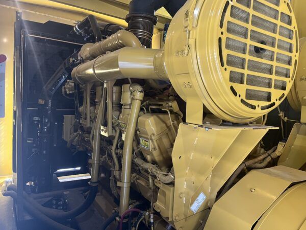 2 Caterpillar 3512C 1875 kVA