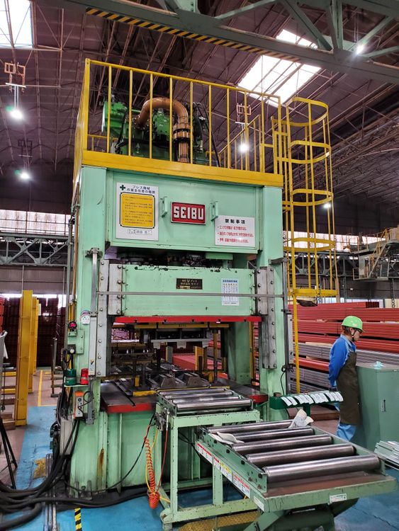 SEIBU 200t Hydraulic Press 200T