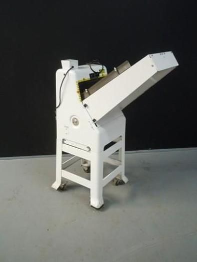Oliver 797-32NC Gravity Feed Slicer