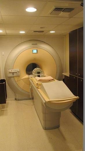 Philips Achieva 1.5T MOBILE MRI