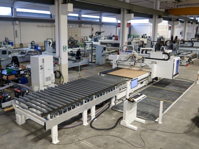 Homag CENTATEQ N-600 5 axes