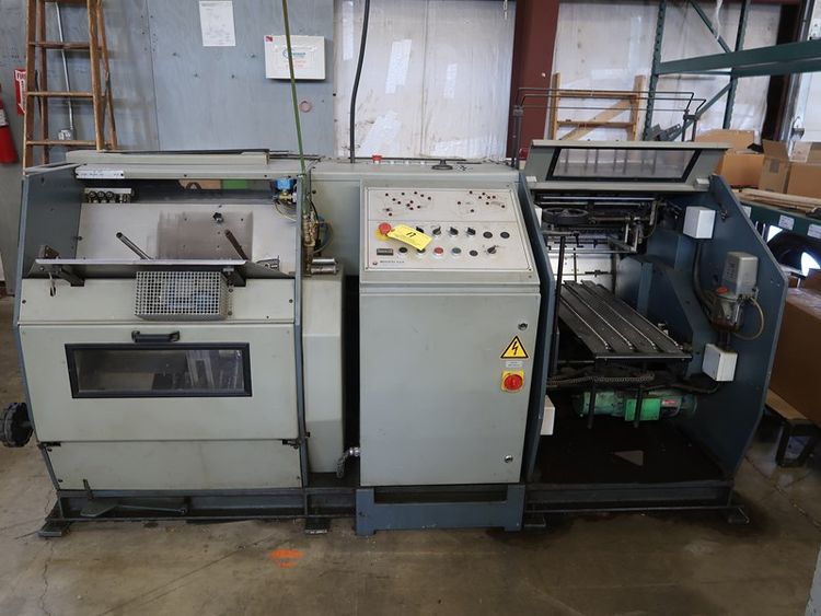 Meccanotecnica Aster Headop Sewing machine