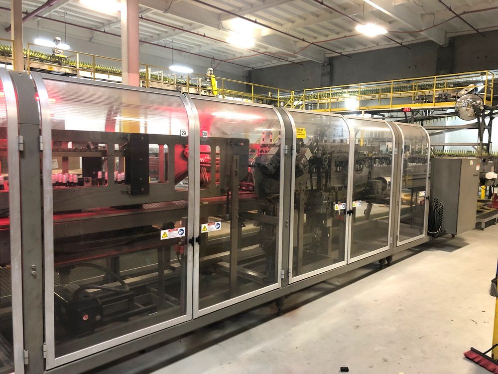 Douglas Axiom Continous Motion Wraparound Case Packer