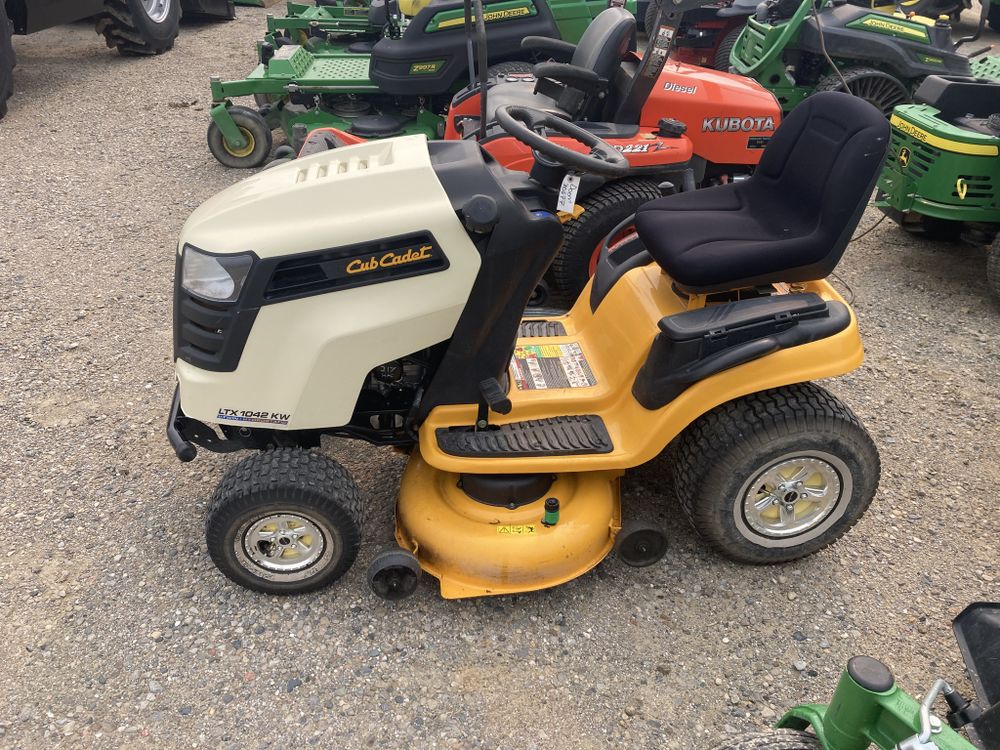 Cub Cadet LTX1042