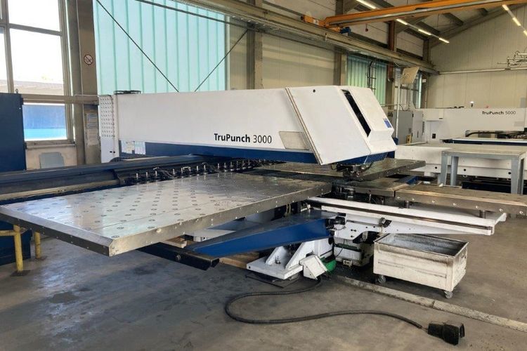 Trumpf TruPunch 3000-1600 (S06) 18 Ton