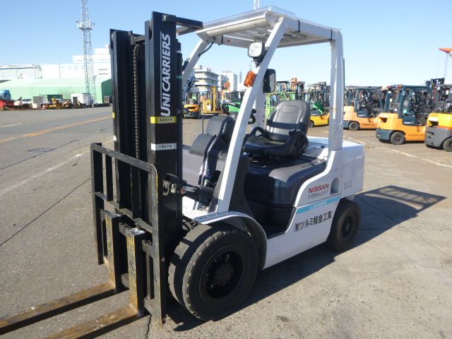 UNICARRIERS  UG1F2A30J