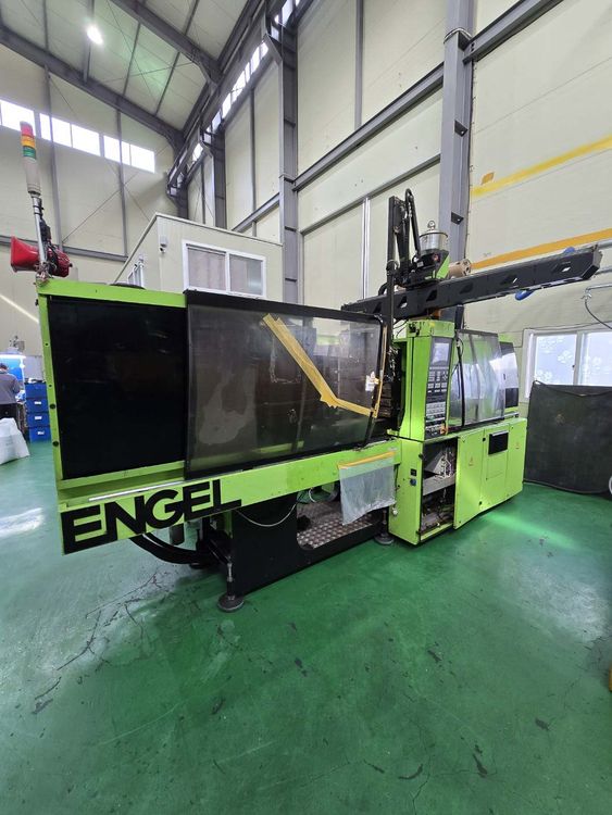 Engel Victory VC 330 / 120 Tech Pro 120 T