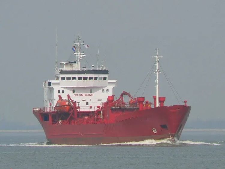 Mandals Slip & Mekaniske Verksted Sea Going Bunkering Tanker DWT: 3020 MTS on 5.55m draft