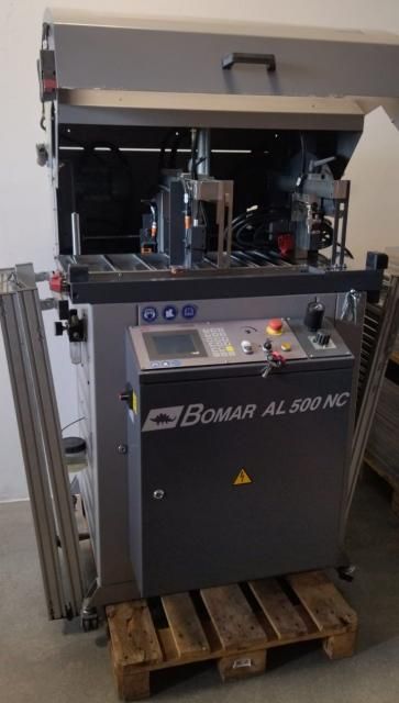 Bomar AL 500 ANC Band Saw CNC Control