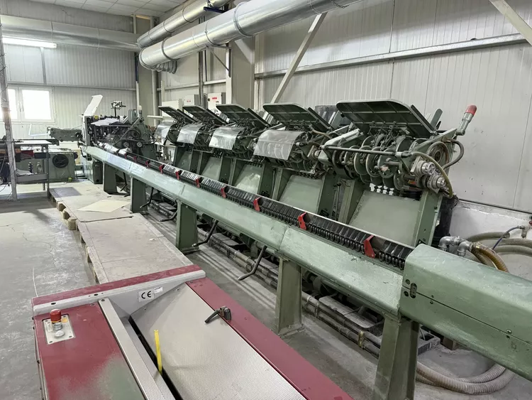 MULLER MARTINI 235 Saddle stitcher
