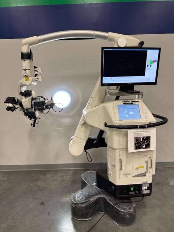 Leica OH5 FL800 M720 Surgical Microscope