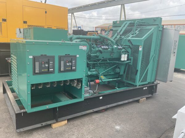 Cummins GTA 28 500 kW