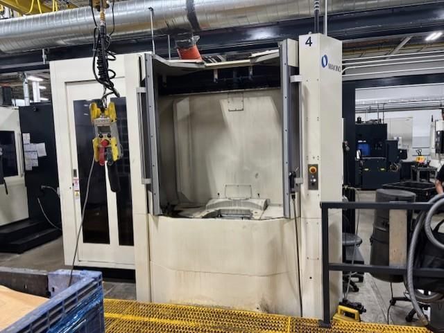 Makino a81nx 4  Axis