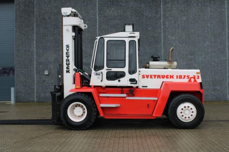 SVETruck 1875-33 Capacity (kg) 18000