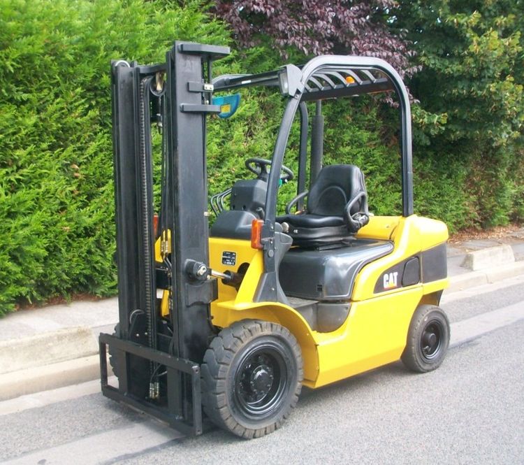 Caterpillar DP25N Diesel Forklift 2500 kg