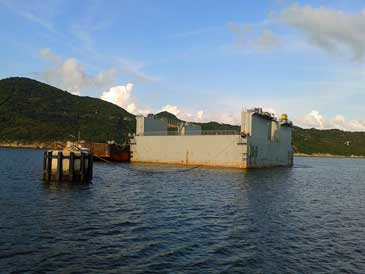 5000-Tonne Semi-Submersible Barge