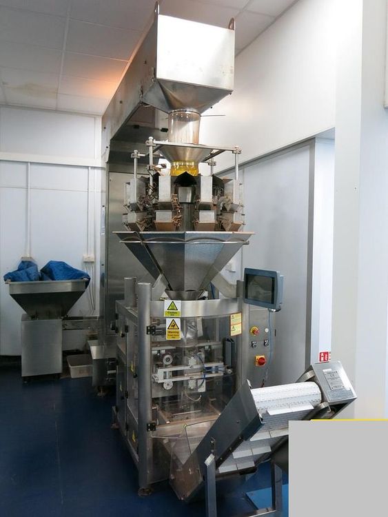 FOOD MACHINERY COMPANY Vertical Form/Fill/Seal Bagging Line