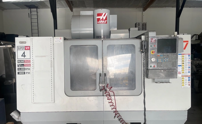 Haas VF-4SS 3 Axis