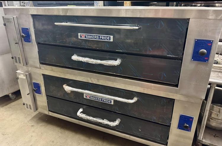 Baker's Pride Y-602BL Super Deck Floor Double Pizza Deck Oven