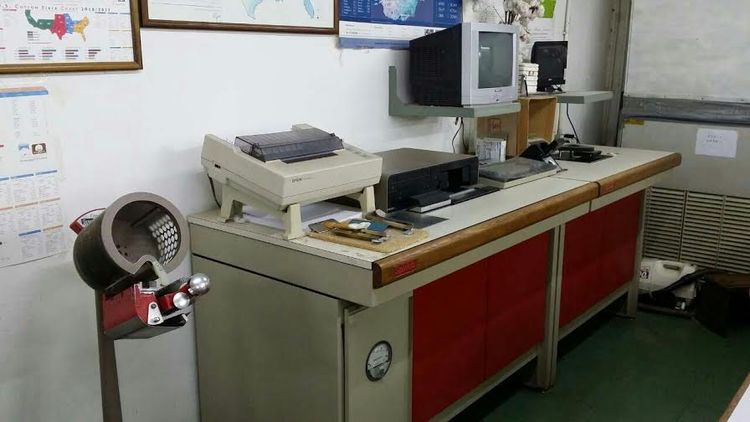 Uster HV1 Fibre tester