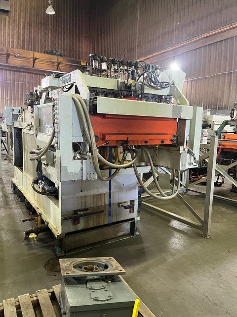 Uniloy 250 R1 (8) Head Reciprocating Screw Blow Molding Machine