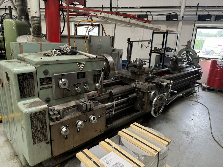 Stanko ENGINE LATHE Variabl 1M63B