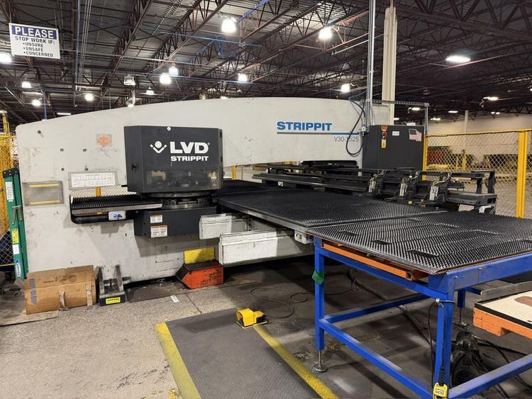 LVD, Strippit V30-1525 30 t