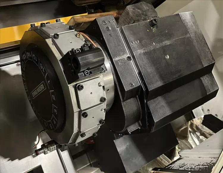 Mori Seiki FANUC 31iB CNC control with CELOS 5000 RPM NZX2000 T3Y3 6 Axis