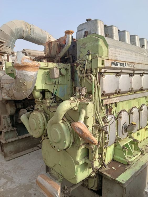 2 Wartsila 8L20
