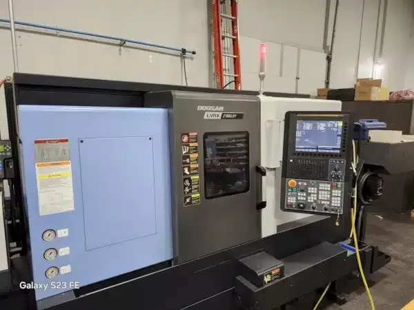 Doosan Control Doosan Fanuc i-Series 6000 rpm DN SOLUTIONS LYNX 2100LSYA 5 Axis