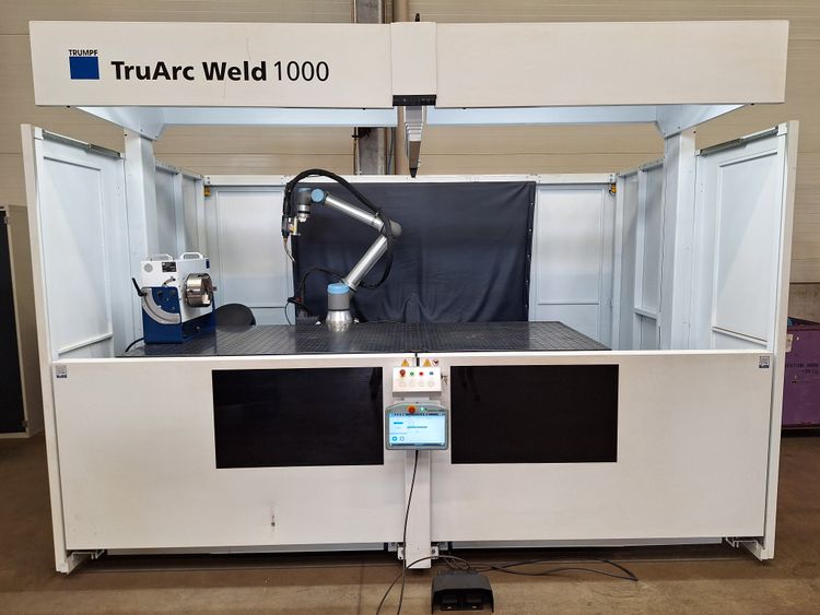 Trumpf TRUARC WELD 1000 (RW01) Universal Robots UR10e Linear axis