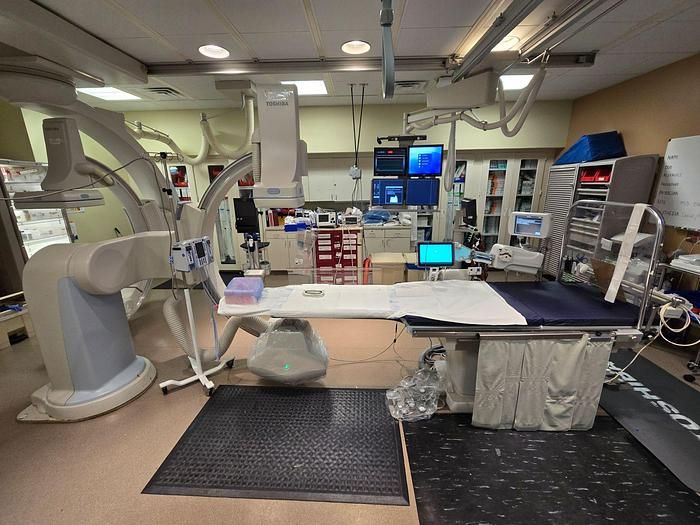 Toshiba Infinix Dual Plane Cath Lab