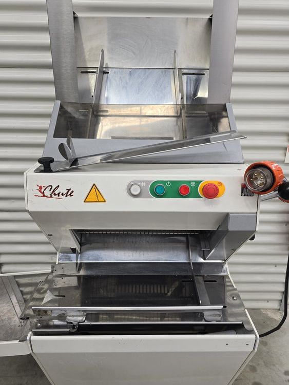 JAC Single Bread Slicer with Bag Blower