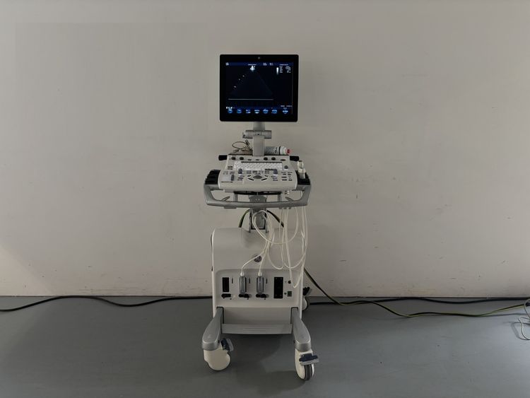 GE Vivid S6 Ultrasound