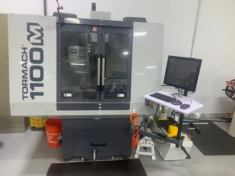 TORMACH 1100M  3 Axis
