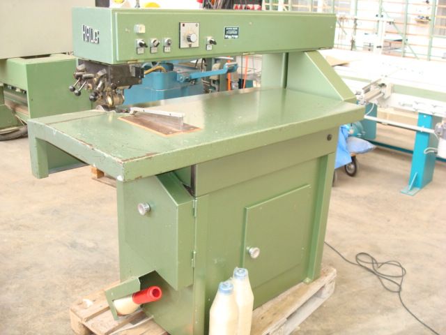 Haug 022.95, Veneer sewing machine