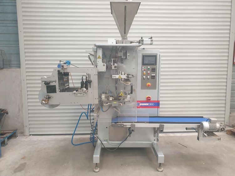 SETPACK ST 4 Filler vertical form, fill, and seal pouch machine