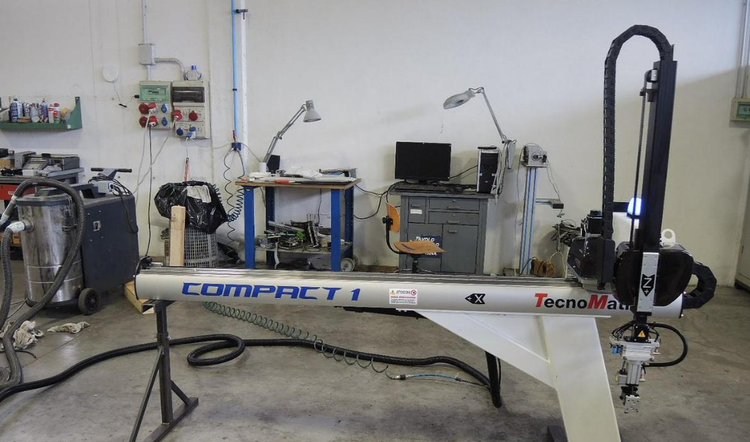 Tecnomatic Compact 1