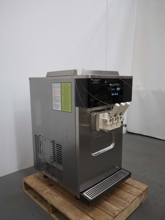 ACAiPRO B22 Acai Machine