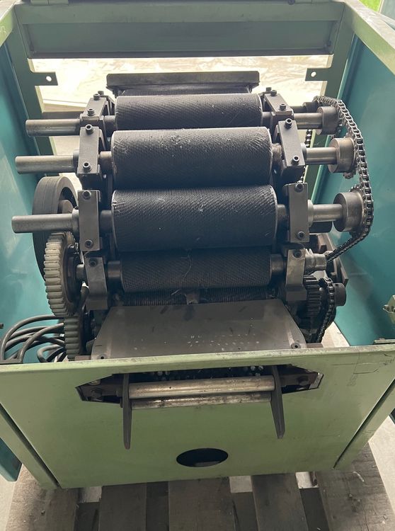2  Scoleri edge trim openers, each machine is available separately, ww: 220 mm