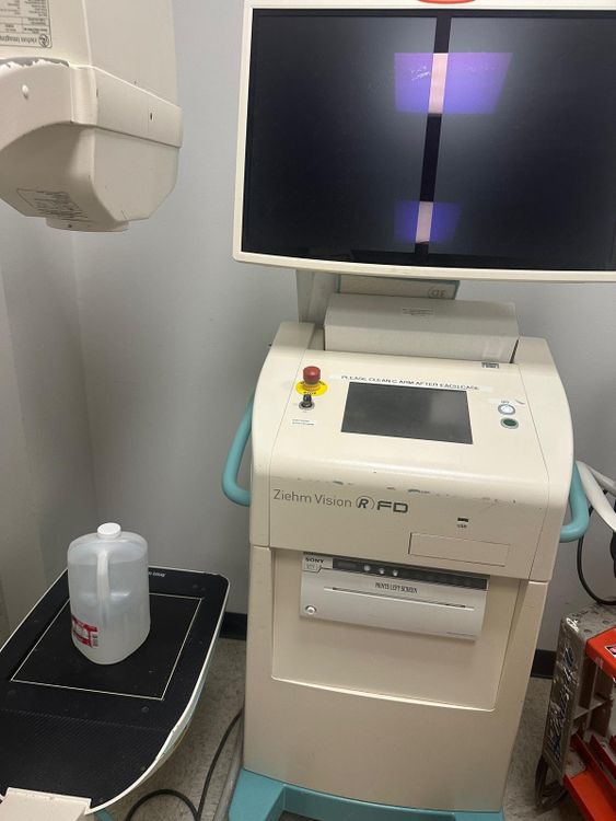 Ziehm Vision RFD Flat Panel C Arm