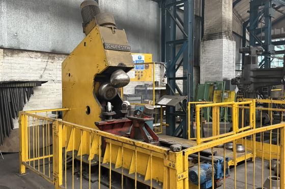 Schleiffstein  KBmL 3012-300 Flanging and dishing machine