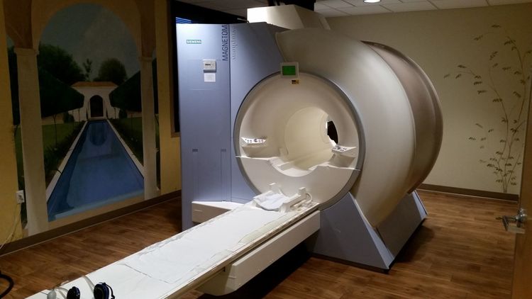 Siemens 1.5T Symphony MRI