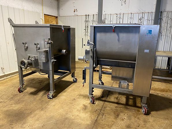 2 Daniels AFMG 2056 800 pound  Mixer grinder